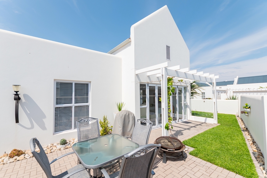 2 Bedroom Property for Sale in La Pinta Lifestyle Village Western Cape